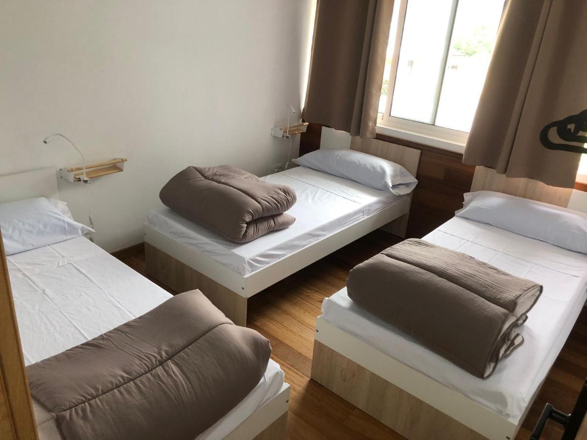 بيتانزوس Albergue Rio Mandeo المظهر الخارجي الصورة